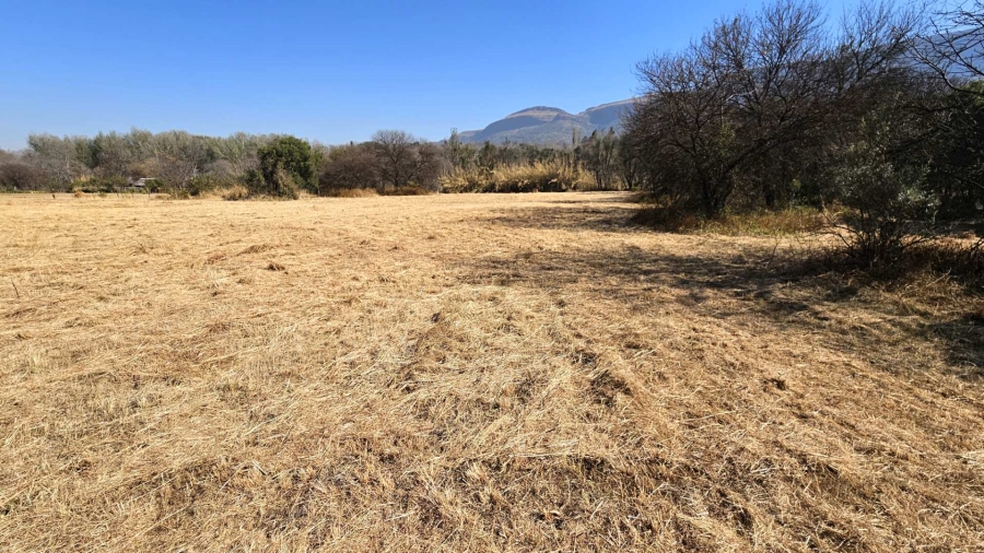 0 Bedroom Property for Sale in Skeerpoort North West